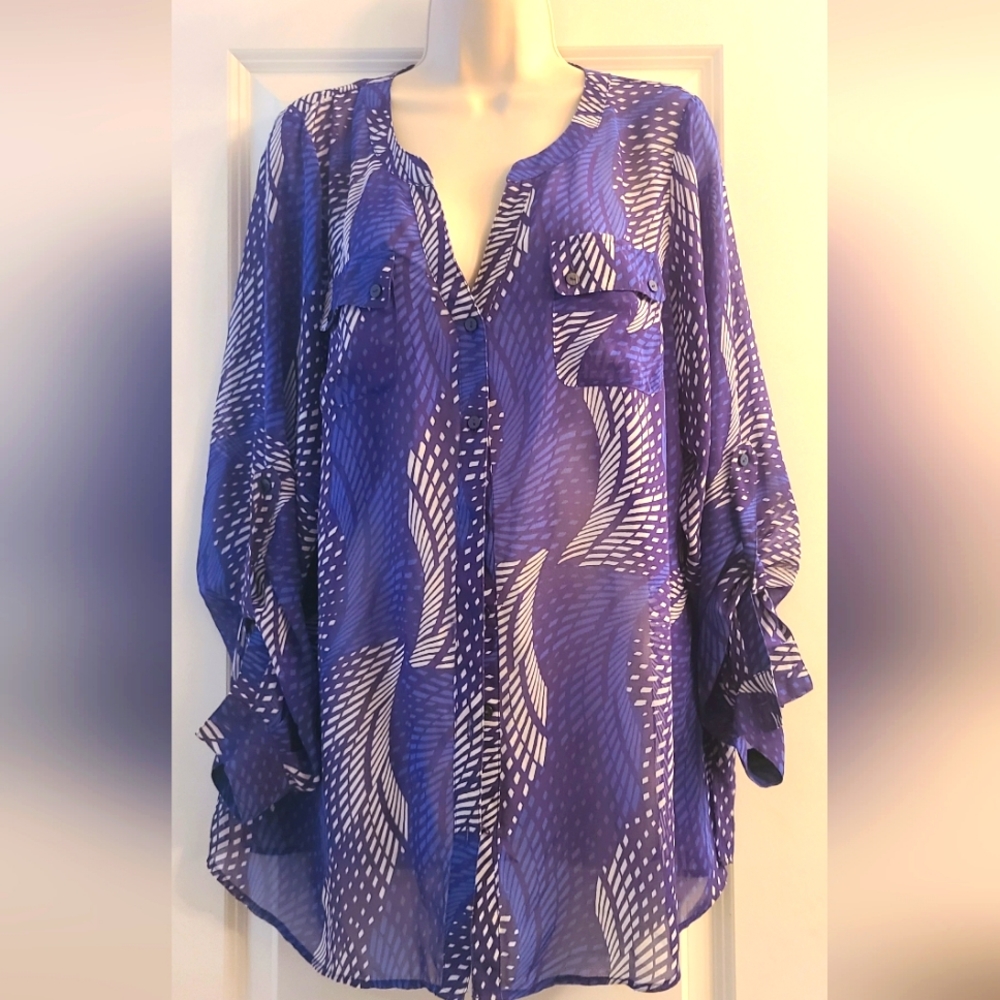 Lane Bryant Blue/white blouse sz 14/16